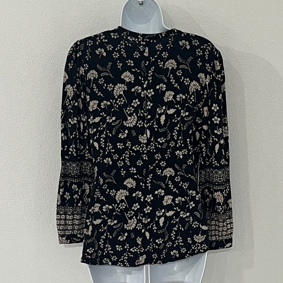 Lucky Brand Top Size S - Picture 4 of 5